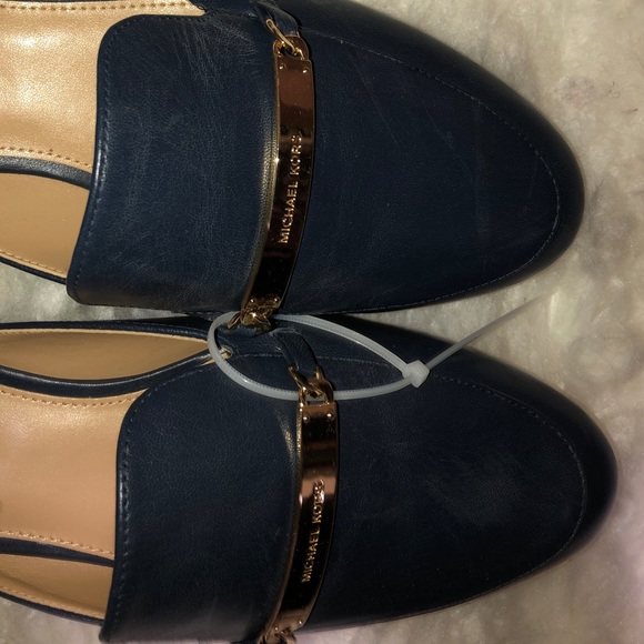 Brand New Michael Kors Mule - Picture 2 of 6